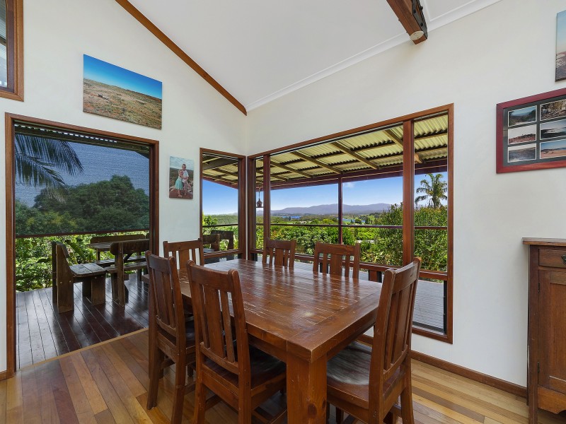 Yungaburra QLD 4884