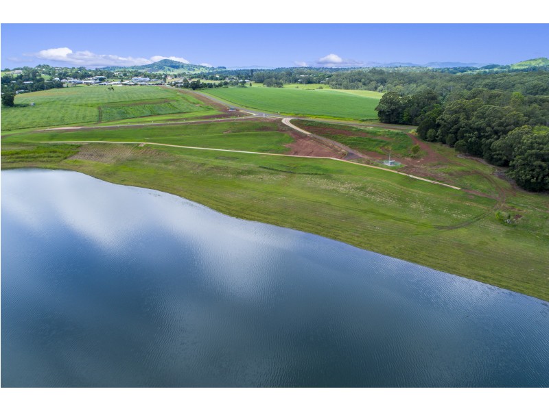 Yungaburra Waterfront Terrace, Yungaburra QLD 4884