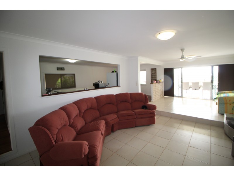 13 Tinaburra Dr, Yungaburra QLD 4884