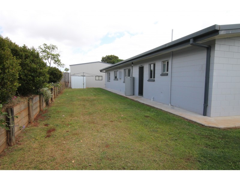 15 Cassia St, Yungaburra QLD 4884