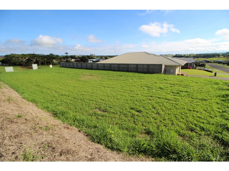 34 Neal St, Atherton QLD 4883