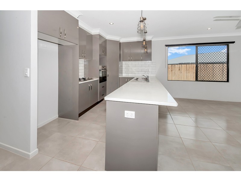 31 Bellamy Drive, Tolga QLD 4882