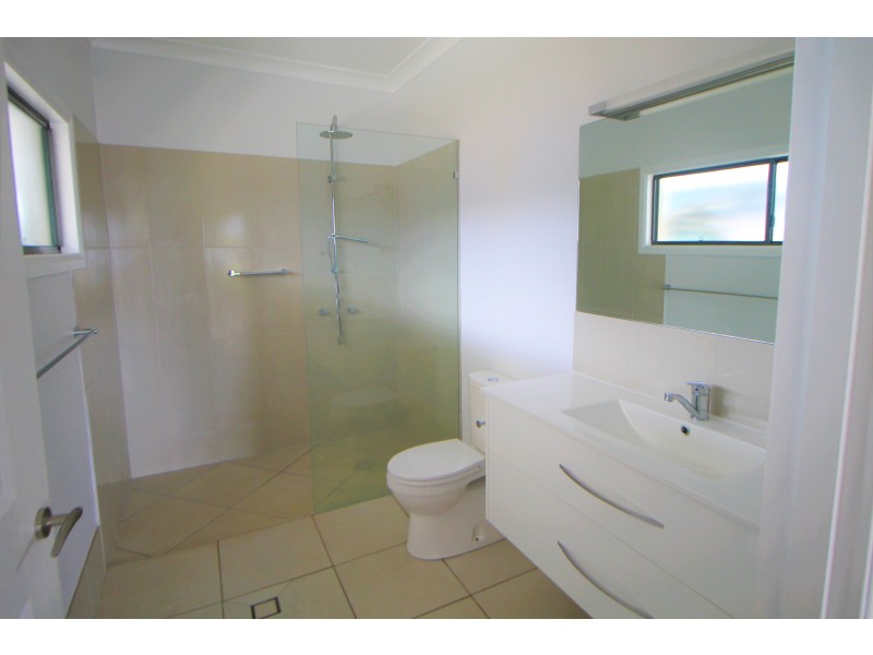 Yungaburra QLD 4884