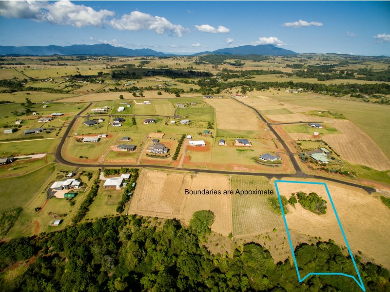 70 Angelita Cl, Peeramon QLD 4885