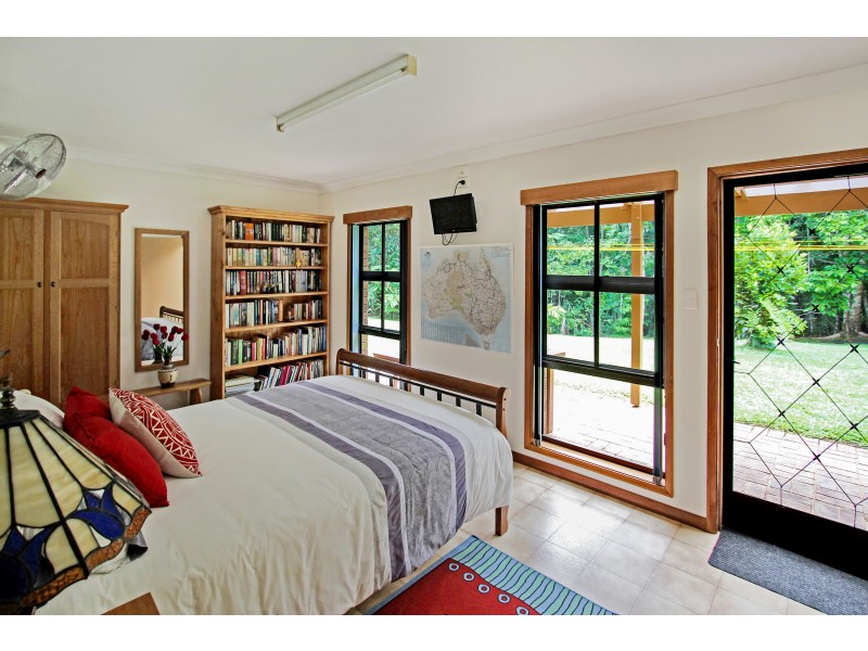 Yungaburra QLD 4884