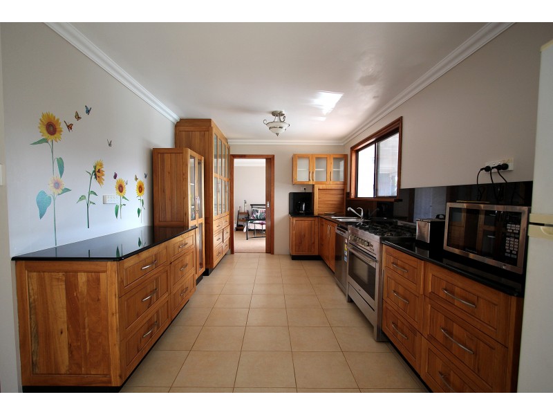 Atherton QLD 4883