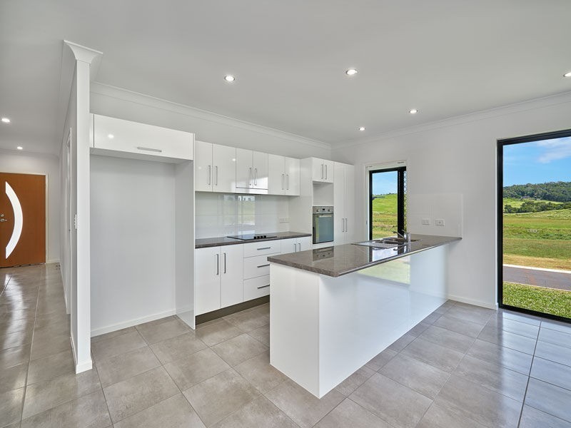 Yungaburra QLD 4884