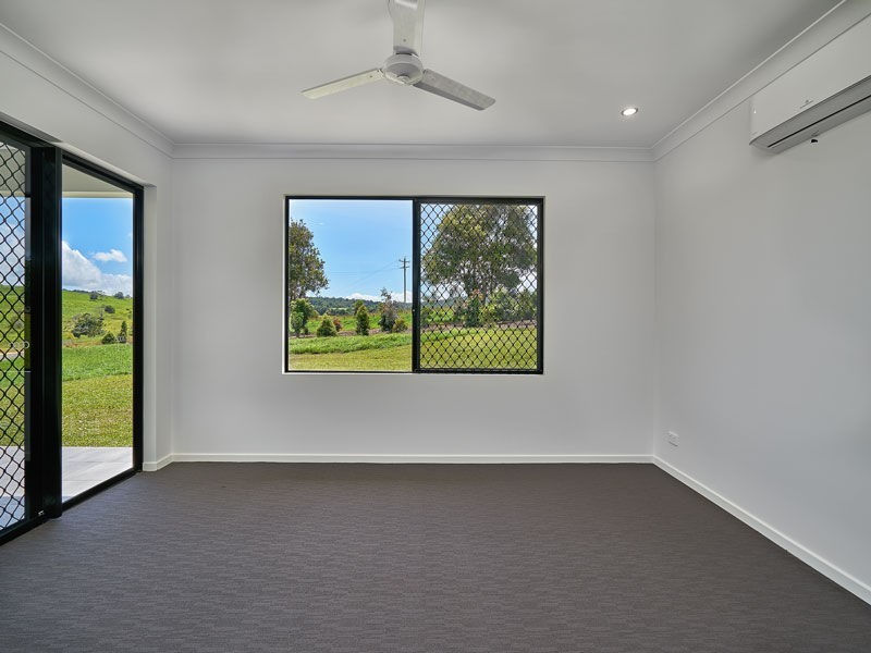 Yungaburra QLD 4884