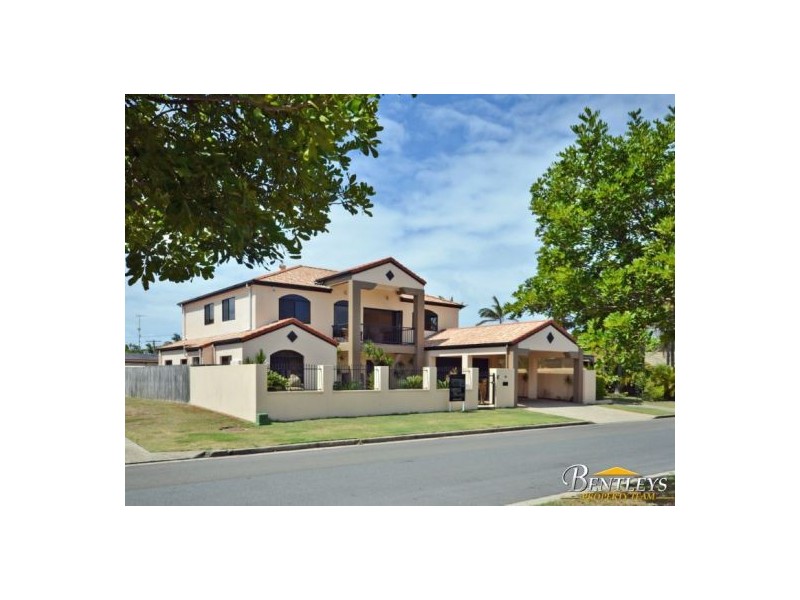 35 Sunbird Chase, Parrearra QLD 4575