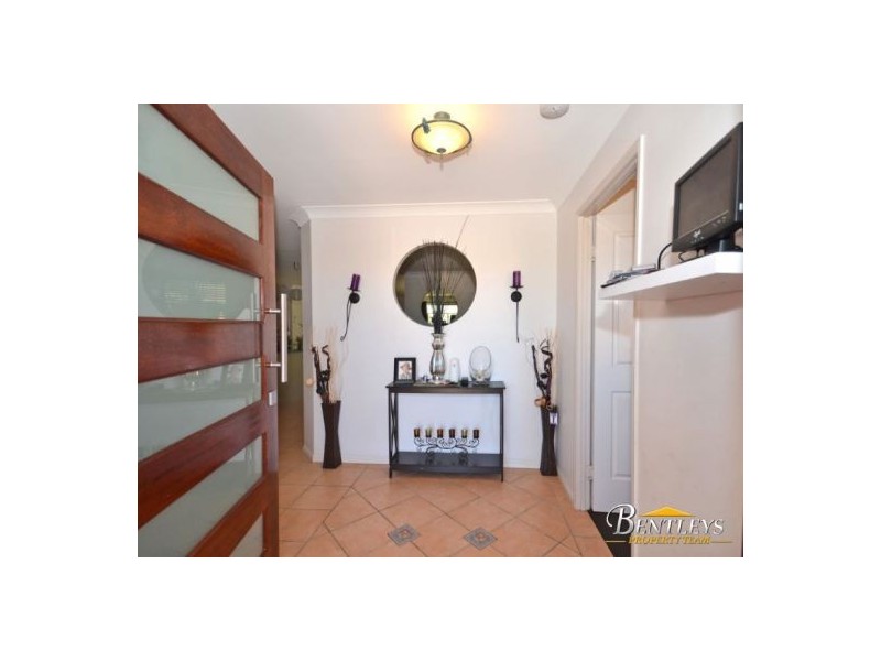 11 Huon Place, Currimundi QLD 4551