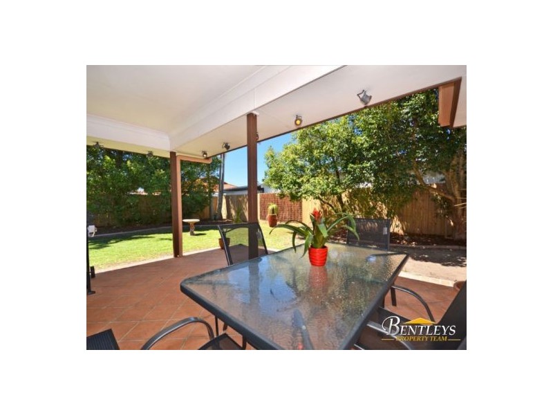 11 Huon Place, Currimundi QLD 4551