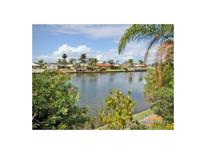 37 Baanya Street, Wurtulla QLD 4575