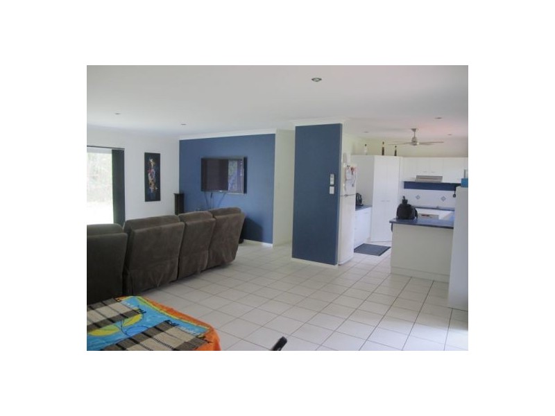 587 Bells Creek Road, Caloundra QLD 4551