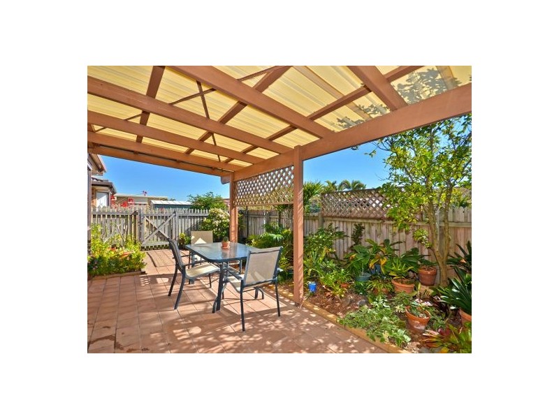 114/8 Melody Court, Warana QLD 4575
