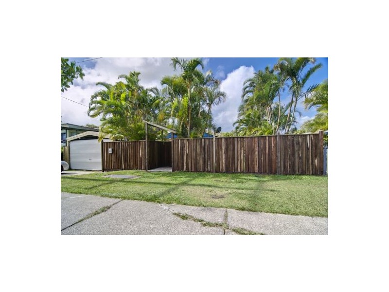 749 Nicklin Way, Currimundi QLD 4551