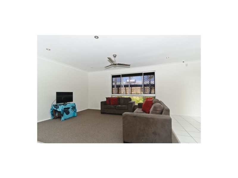 749 Nicklin Way, Currimundi QLD 4551