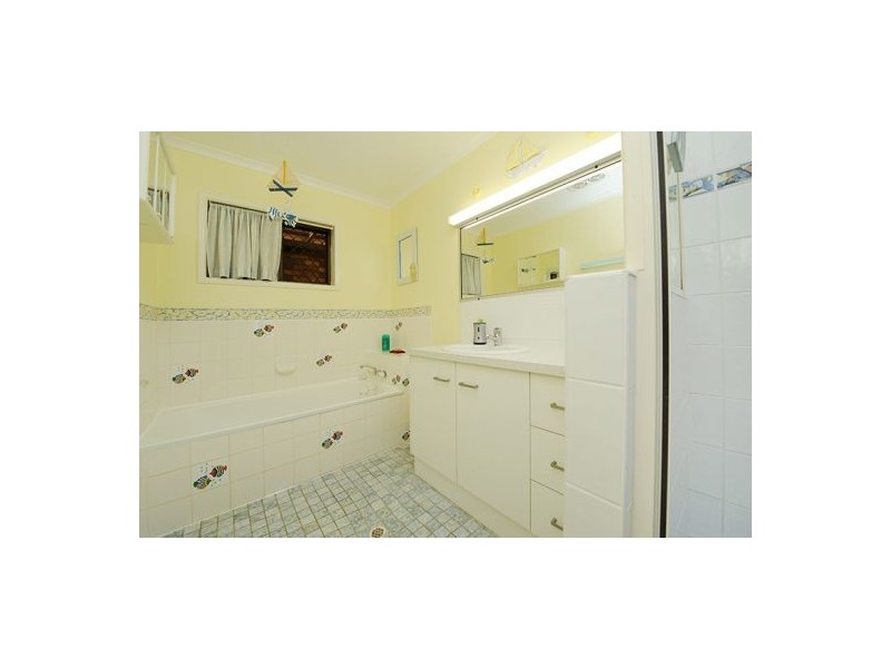 44 Piringa Street, Wurtulla QLD 4575