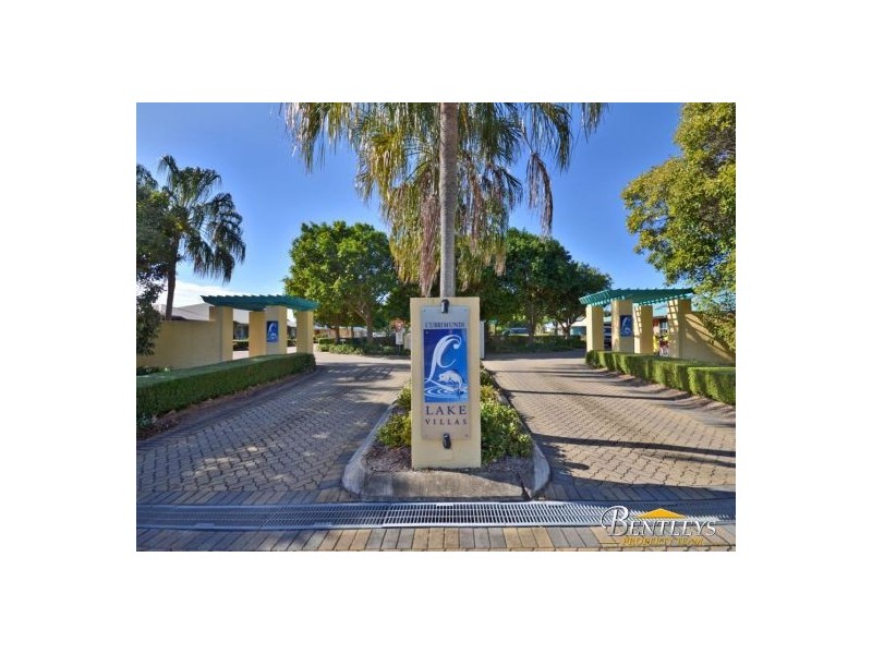 33/40 Lakeside Crescent, Currimundi QLD 4551