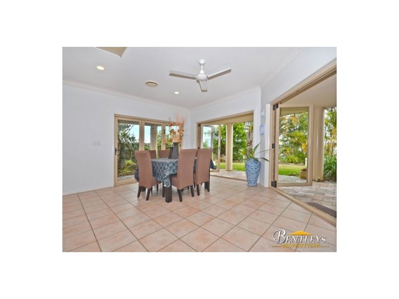 8 Royal Close, Wurtulla QLD 4575