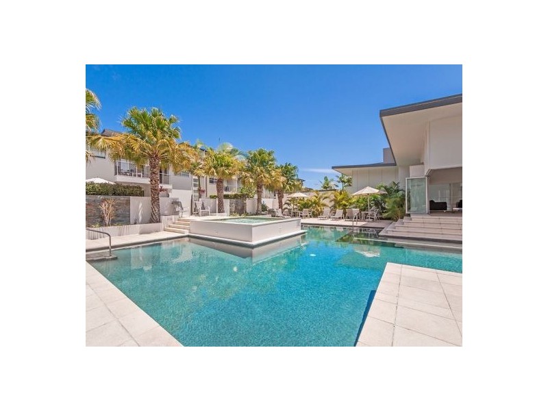 76/7 Grand Parade, Kawana Island QLD 4575