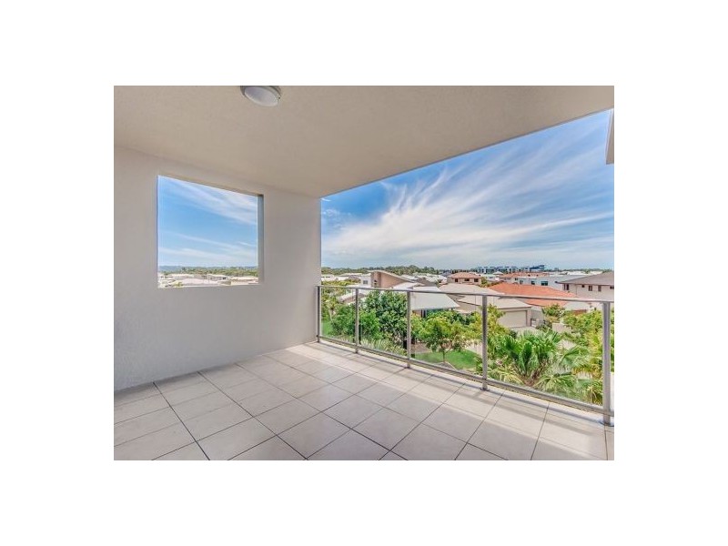 76/7 Grand Parade, Kawana Island QLD 4575