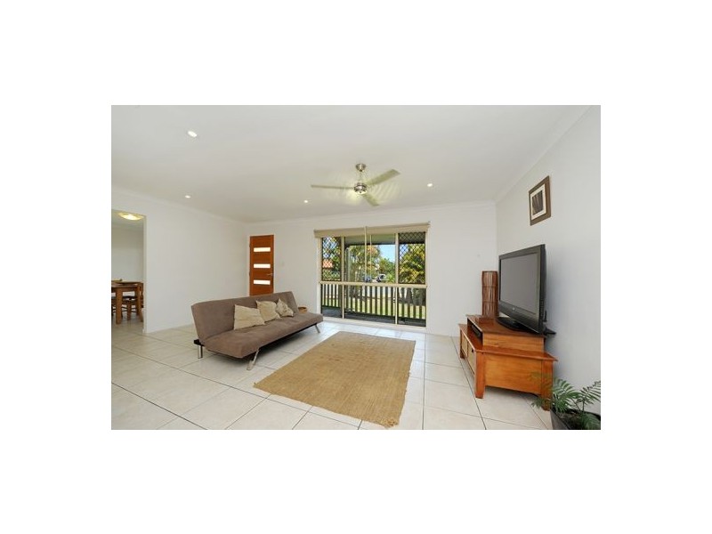 7 Hanwell Court, Little Mountain QLD 4551