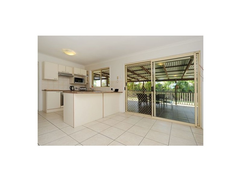 7 Hanwell Court, Little Mountain QLD 4551