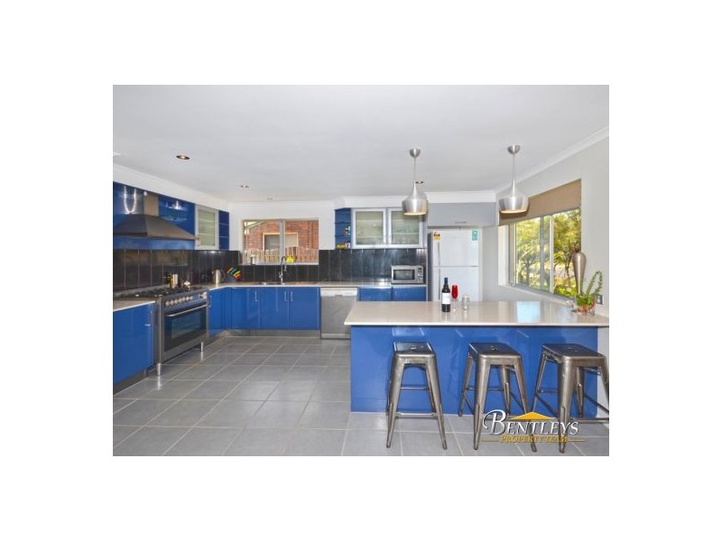 10 Tuldar Street, Wurtulla QLD 4575