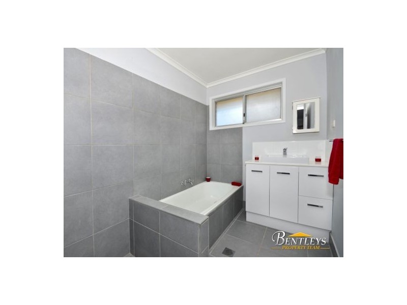 10 Tuldar Street, Wurtulla QLD 4575