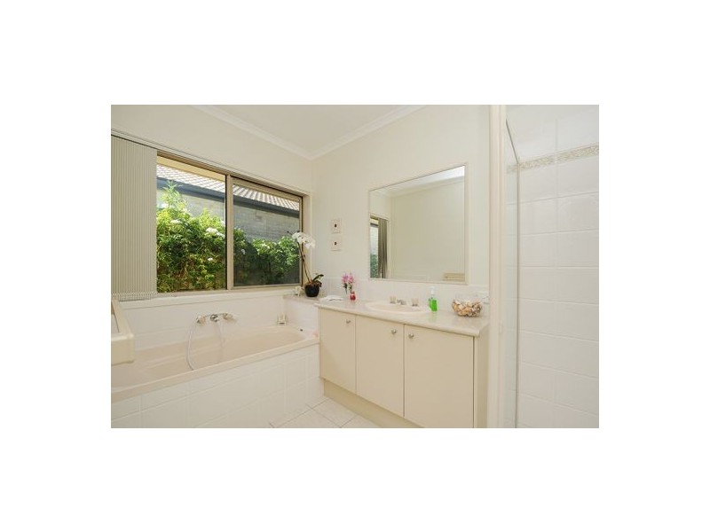 12 Clunie Street, Caloundra West QLD 4551