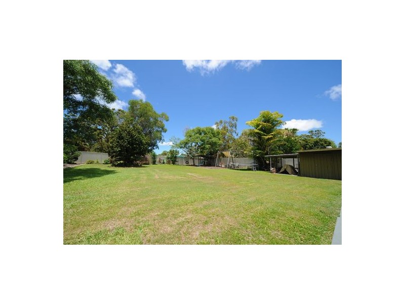 11 Lexington Drive, Little Mountain QLD 4551