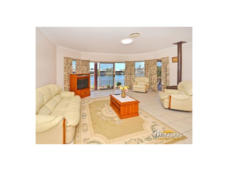 43 BAANYA STREET, Wurtulla QLD 4575