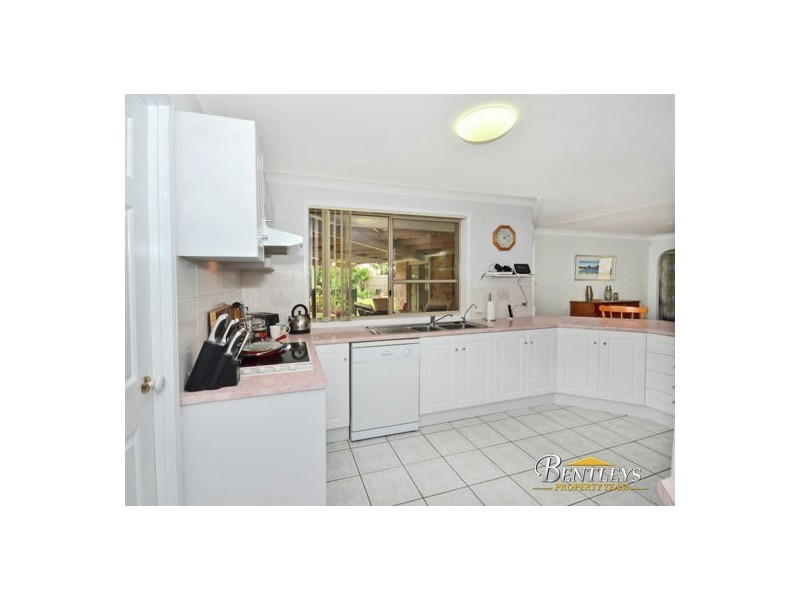 19 Bluebell Street, Currimundi QLD 4551