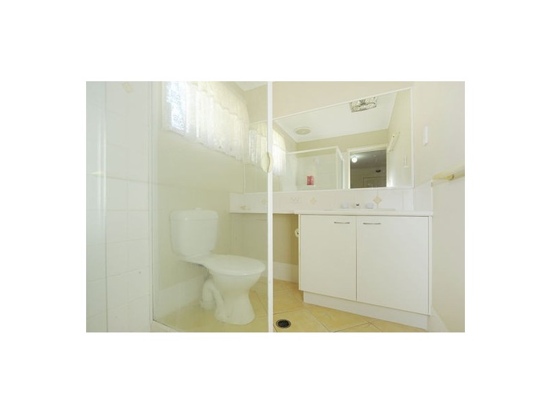 1/18 Traill Crescent, Currimundi QLD 4551