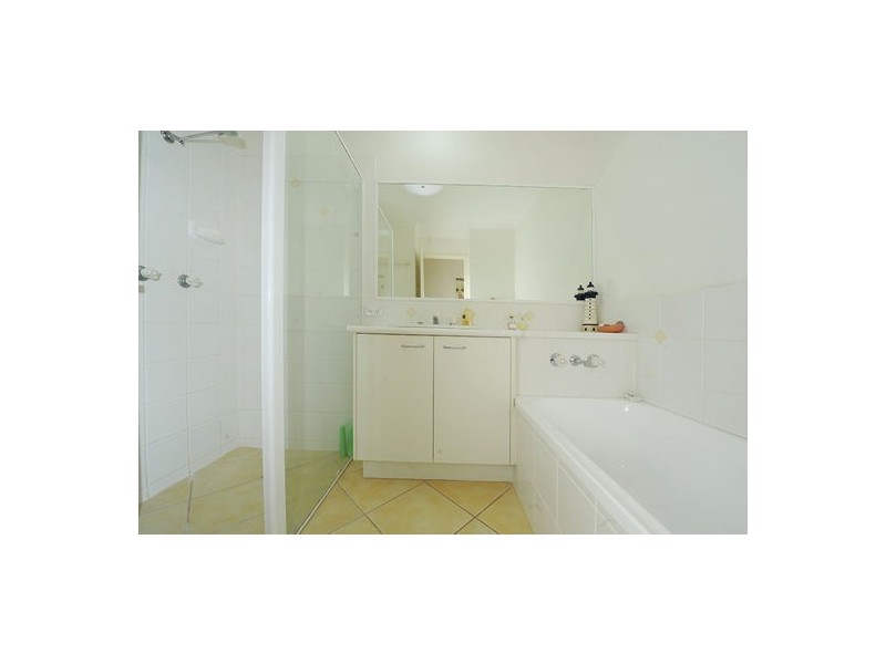 1/18 Traill Crescent, Currimundi QLD 4551