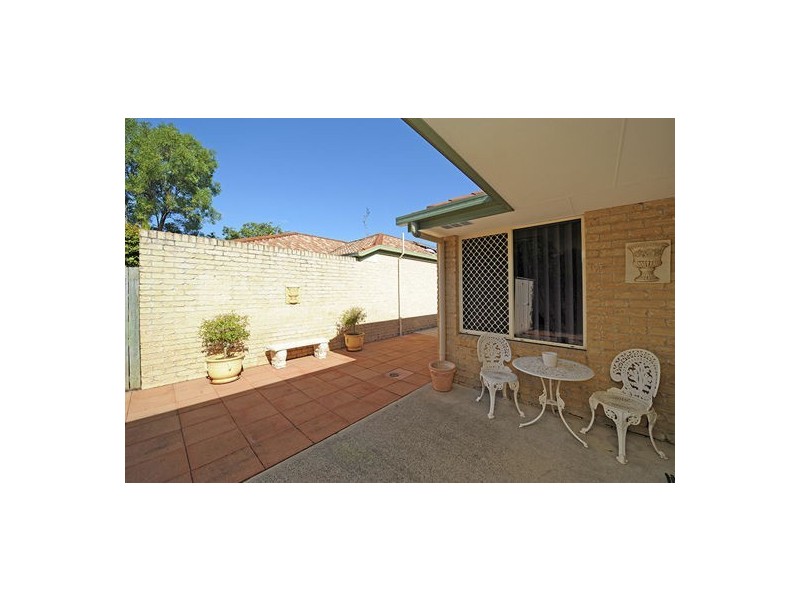 1/18 Traill Crescent, Currimundi QLD 4551
