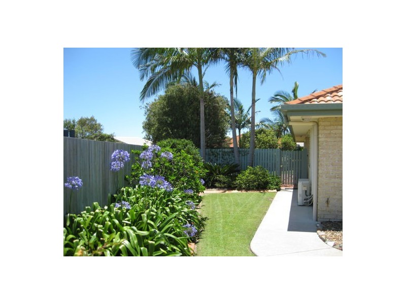 1/18 Traill Crescent, Currimundi QLD 4551