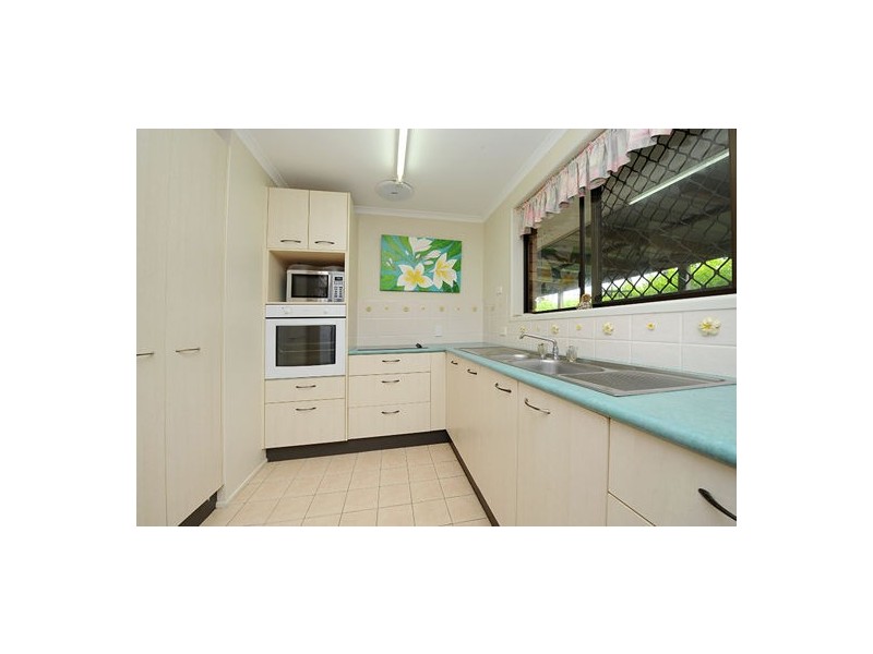 14 Casuarina Drive, Little Mountain QLD 4551