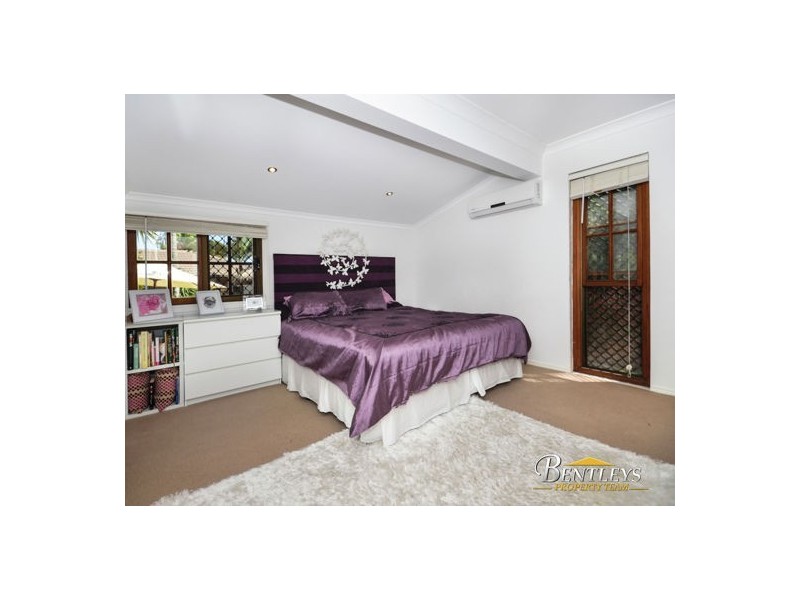 12 Rhodes Place, Aroona QLD 4551