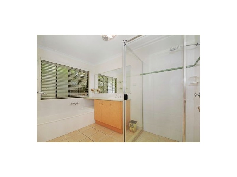 36 Discovery Drive, Little Mountain QLD 4551