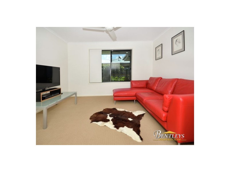 32 Chestwood Crescent, Sippy Downs QLD 4556