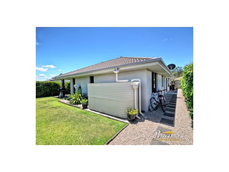 32 Chestwood Crescent, Sippy Downs QLD 4556