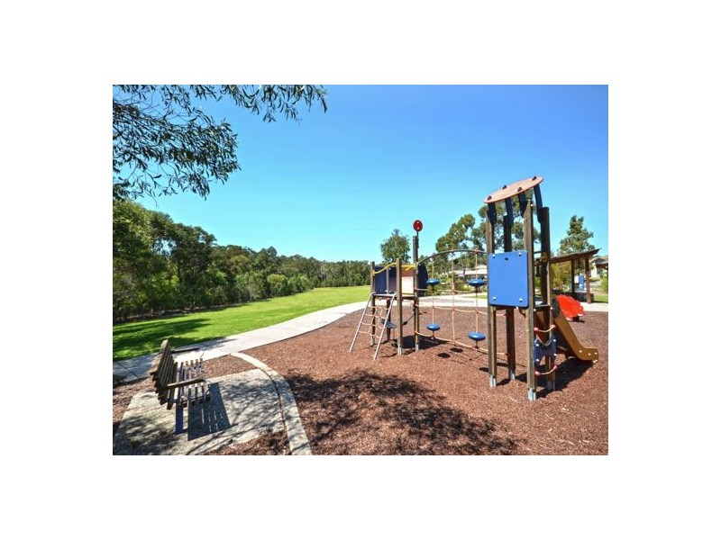 1 Forest View Way, Little Mountain QLD 4551