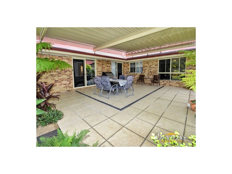 2 Rothfall Chase, Aroona QLD 4551