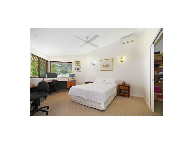 3 Amberly Circle, Little Mountain QLD 4551