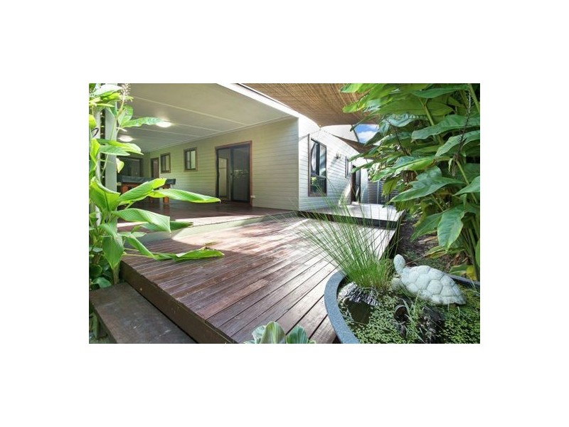 28 Clearview Drive, Glass House Mountains QLD 4518