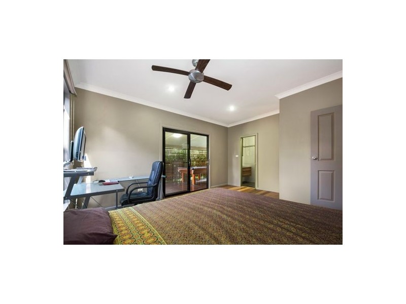 28 Clearview Drive, Glass House Mountains QLD 4518