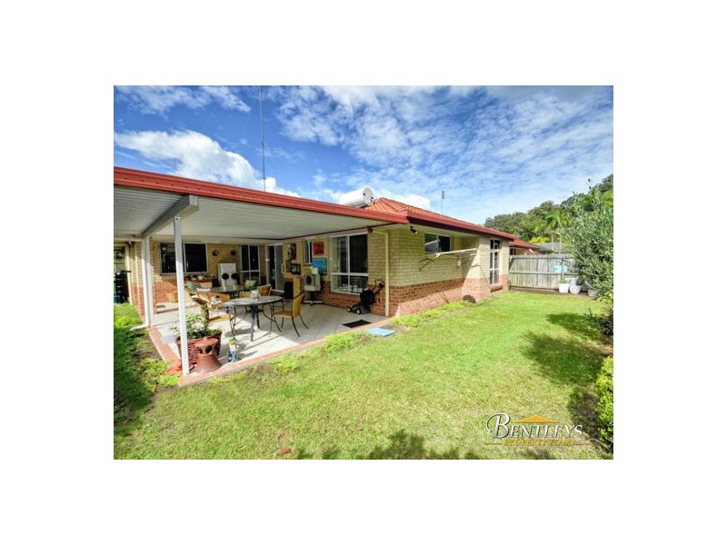 11 Redleaf Court, Currimundi QLD 4551
