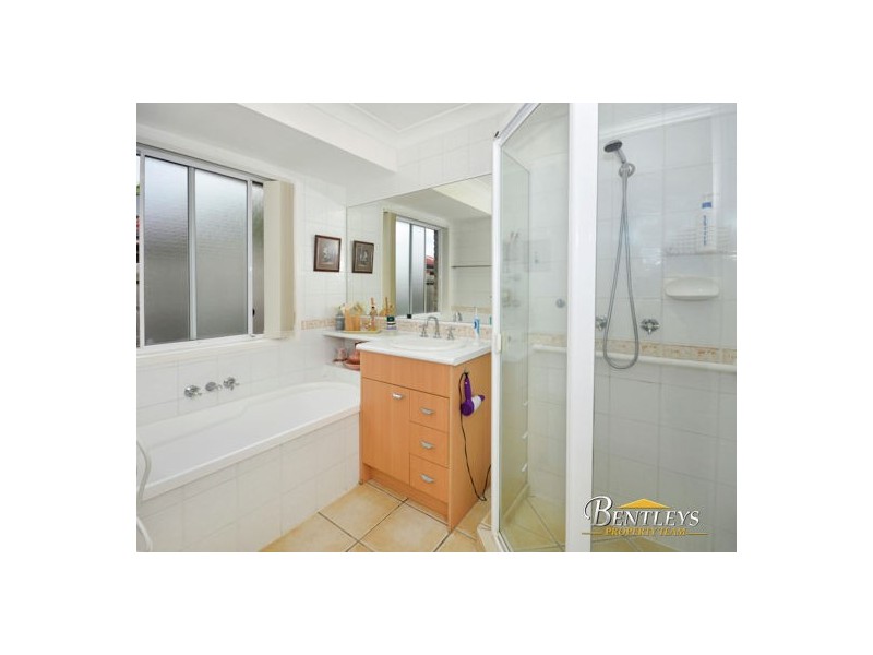 11 Redleaf Court, Currimundi QLD 4551