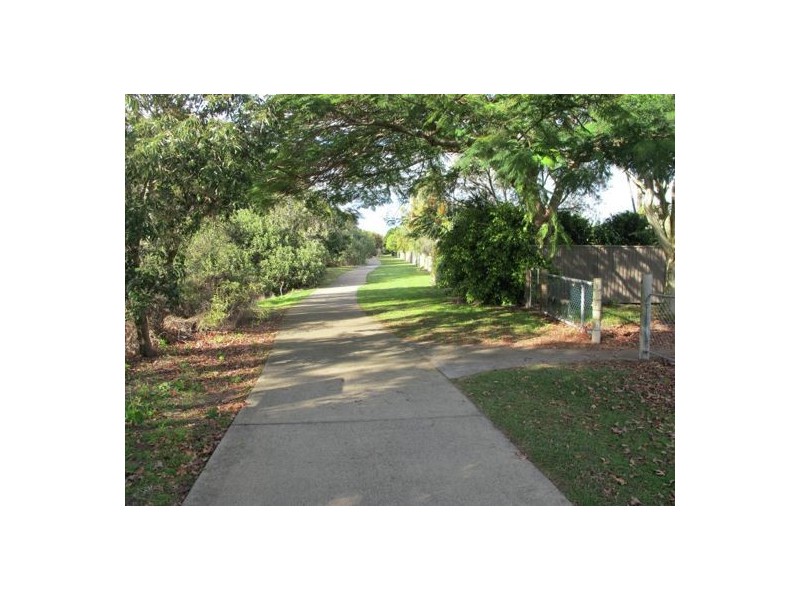10 Bareki Street, Wurtulla QLD 4575